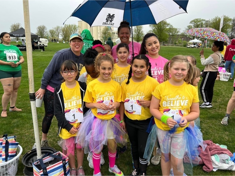 Coaches and runners